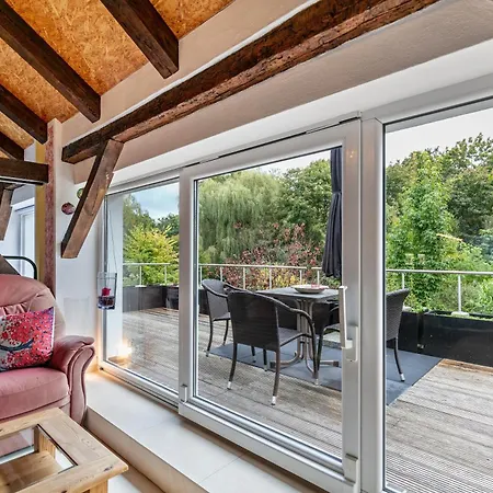 Haus Am Stadtrand Holiday home *