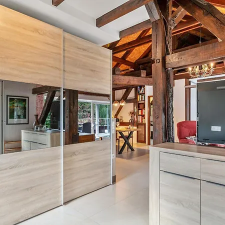 Haus Am Stadtrand * Zeuthen